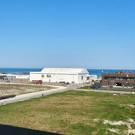 Seaview Bamboo Mamaia *