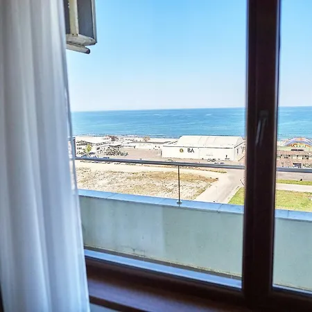 Seaview Bamboo Mamaia 康斯坦察