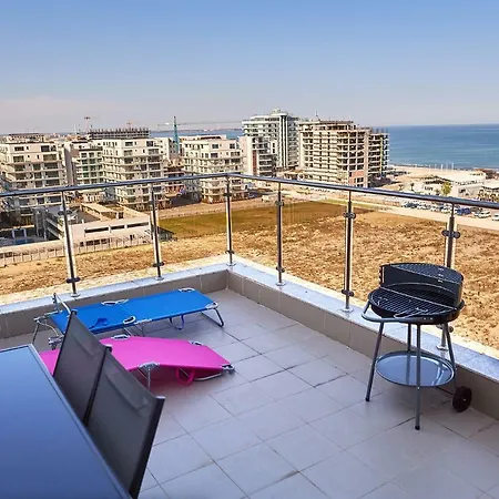 Seaview Bamboo Mamaia * 康斯坦察