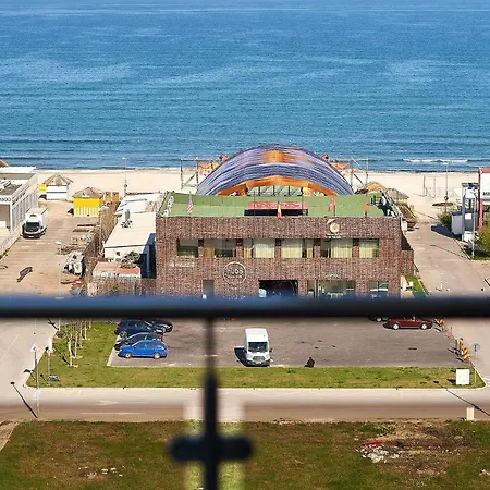 Seaview Bamboo Mamaia 康斯坦察