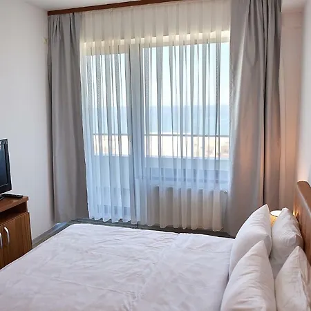 公寓 Seaview Bamboo Mamaia *